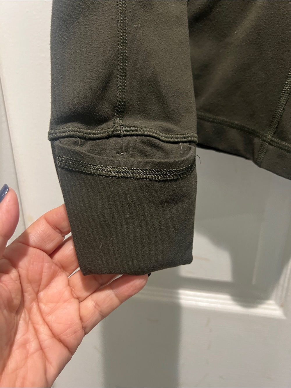 lululemon athletica Olive Green Full-Zip Performance Jacket - Picture 4 of 9